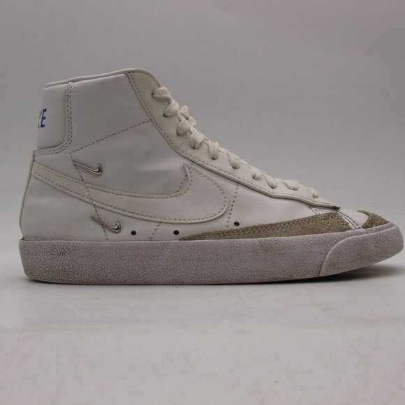Nike Blazer Mid ‘77 Sisterhood Women's 7 White Basketball Sneakers CZ4627-100 - Picture 1 of 9